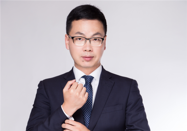 優(yōu)秀黨員——焦?jié)?></div>
					<p id='913699322' class=