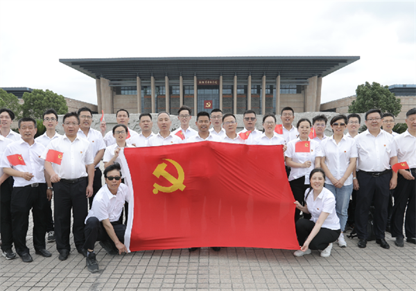 優秀黨支部——金世豪二建黨支部