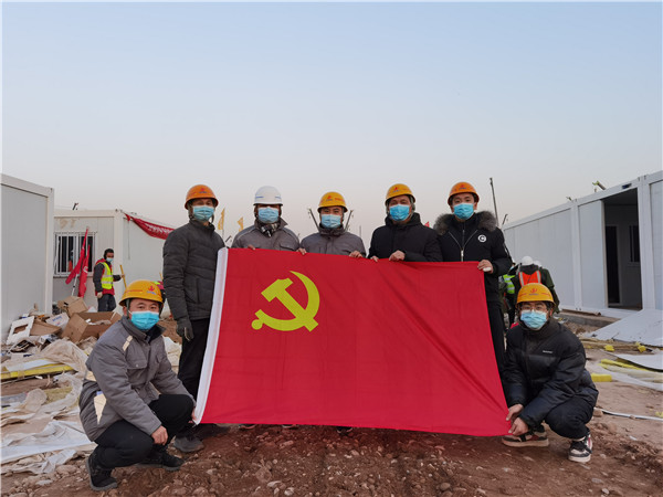 1612330960302583c5xV.jpg 黨員集體照3.jpg